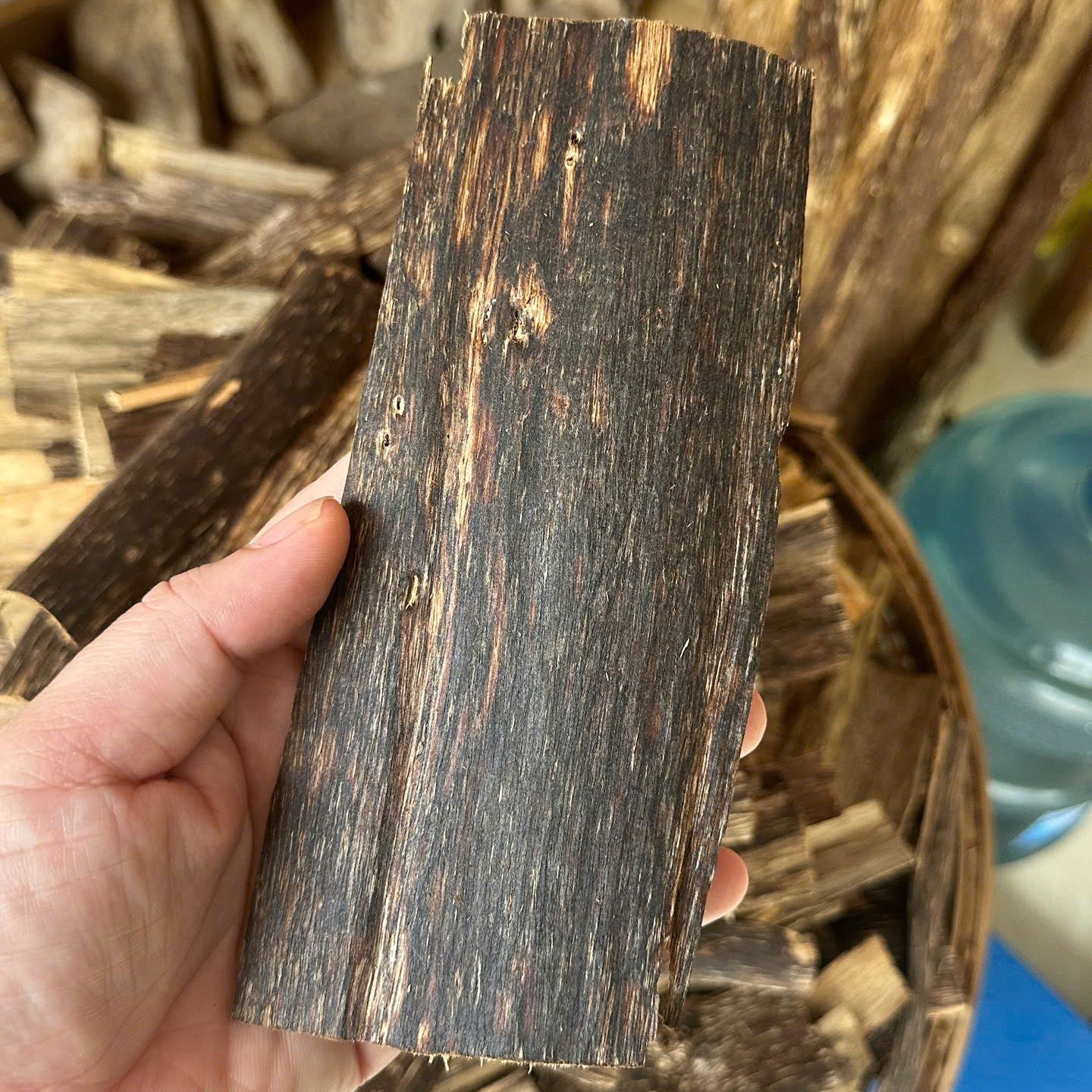 China Oud Flat High Quality 5A