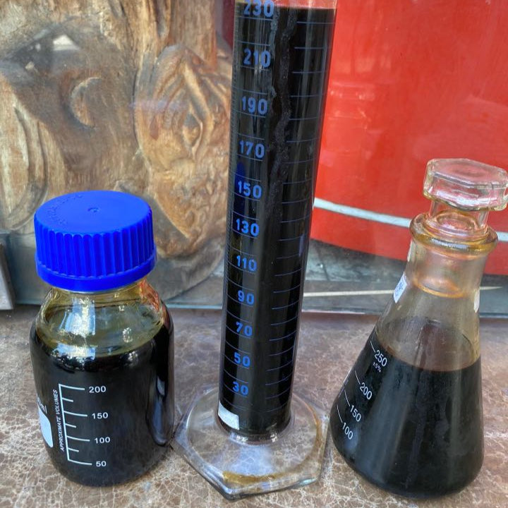 Vietnamese Oud Oils High Quality